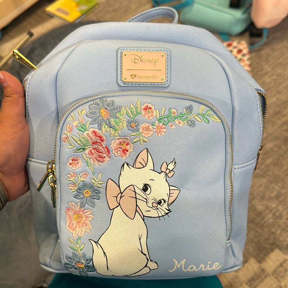 Loungefly, Marie backpack
